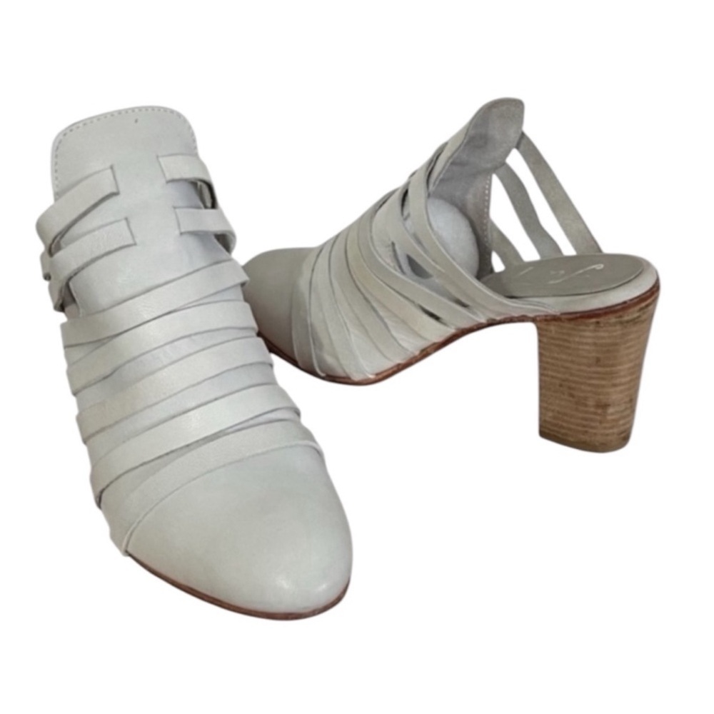 🛍️ 3 for 30! Free People Strappy Stacked Heeled Mule Light Gray 10.5